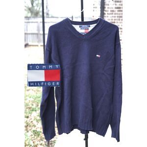 Tommy Hilfiger V Neck Sweater Heavyweight Small Flag Logo